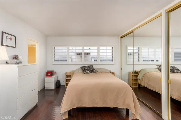 $900,000 | 615 East Olive Avenue, Unit A, Burbank, CA 91501