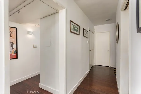 $900,000 | 615 East Olive Avenue, Unit A, Burbank, CA 91501