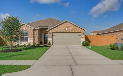 $325,000 | 3121 Freeboard Drive, Texas City, TX 77510