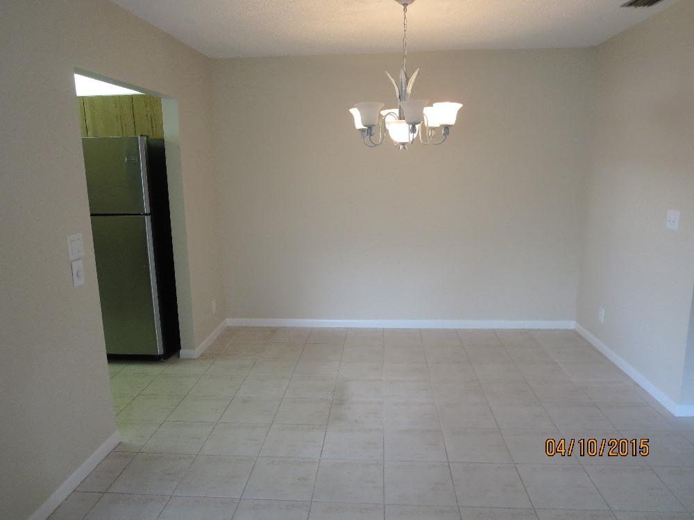 5240 Nesting Way, Unit D Delray Beach, FL 33484 - Photo 6 of 22 013