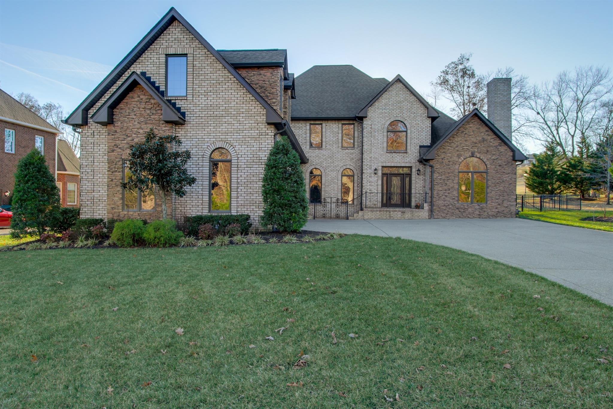 631 Ridgecrest Lane Lebanon, TN 37087 - Photo 1 of 30 Gallery Image 1