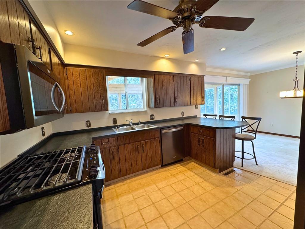1542 Sandy Lake Road Jackson Center, PA 16133 - Photo 16 of 32 Gallery Image 16