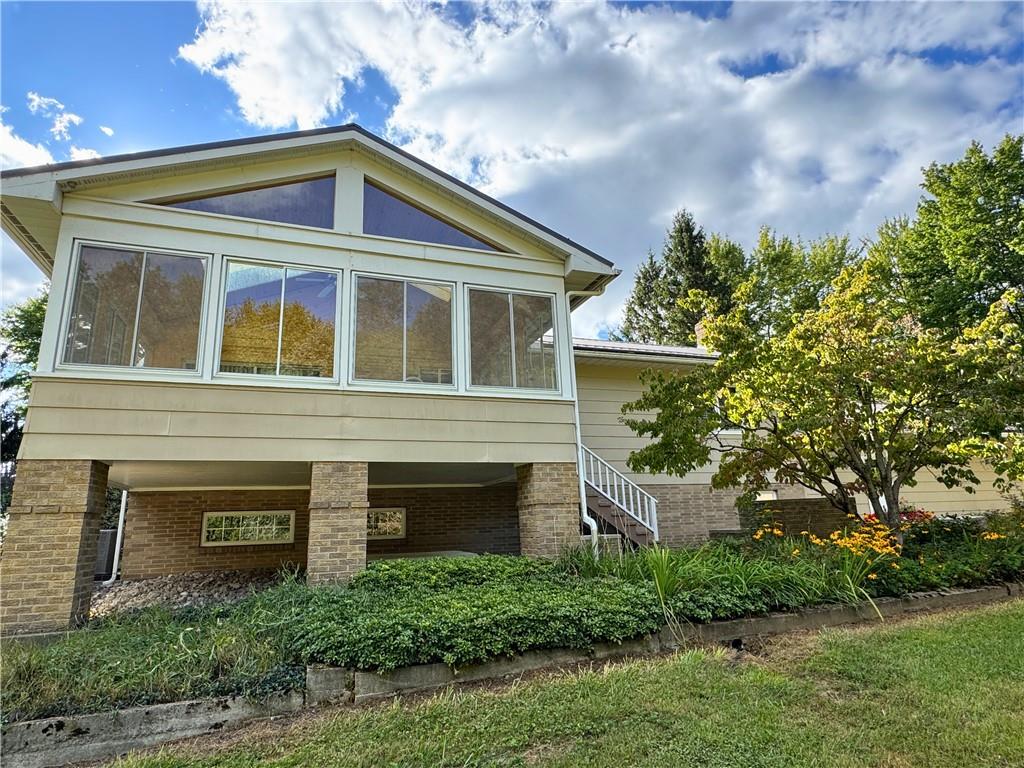 1542 Sandy Lake Road Jackson Center, PA 16133 - Photo 8 of 32 Gallery Image 8
