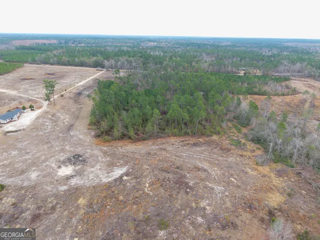 $649,999 | 5321 Irma Lee Lane, Tarrytown, GA 30470