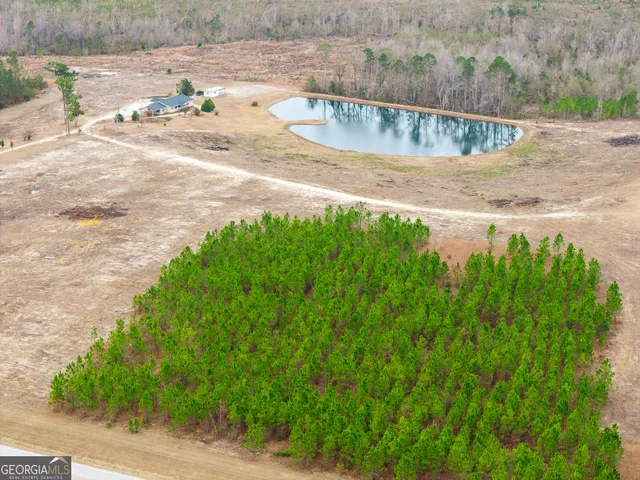 $649,999 | 5321 Irma Lee Lane, Tarrytown, GA 30470