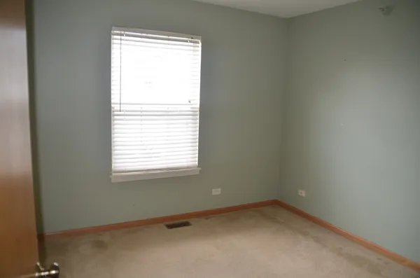 $2,350 | 2503 Dickens Drive, Unit 2503, Aurora, IL 60503