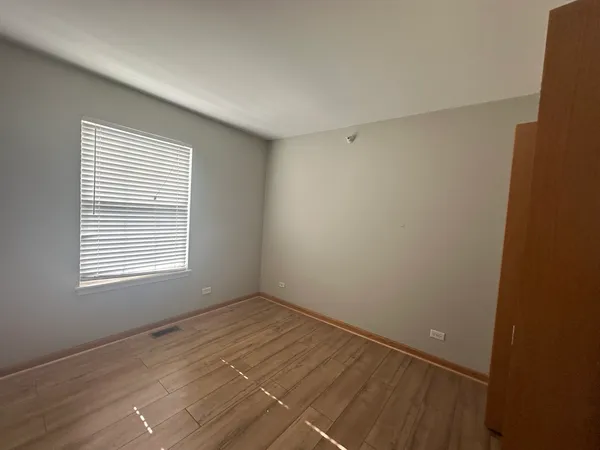 $2,200 | 2503 Dickens Drive, Unit 2503, Aurora, IL 60503