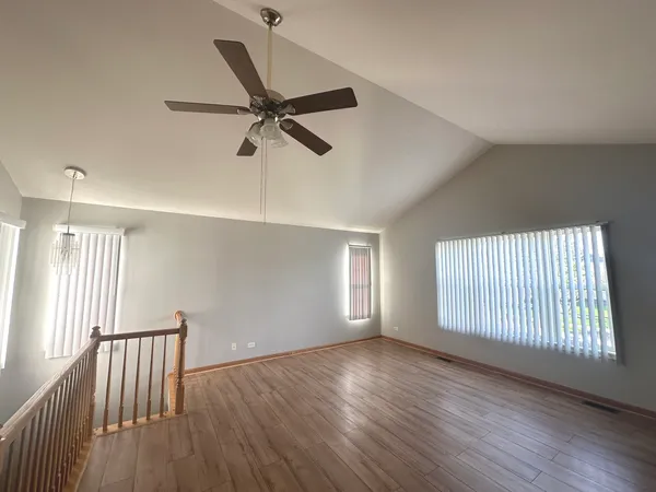 $2,200 | 2503 Dickens Drive, Unit 2503, Aurora, IL 60503