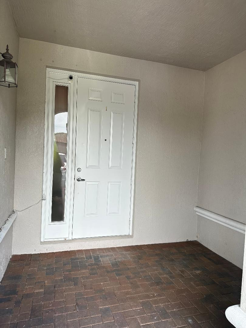 8824 Southwest 153rd Court Miami, FL 33196 - Photo 3 of 26 Photo 3