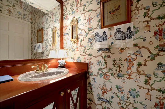 $3,494,000 | 645 Riomar Drive, Vero Beach, FL 32963