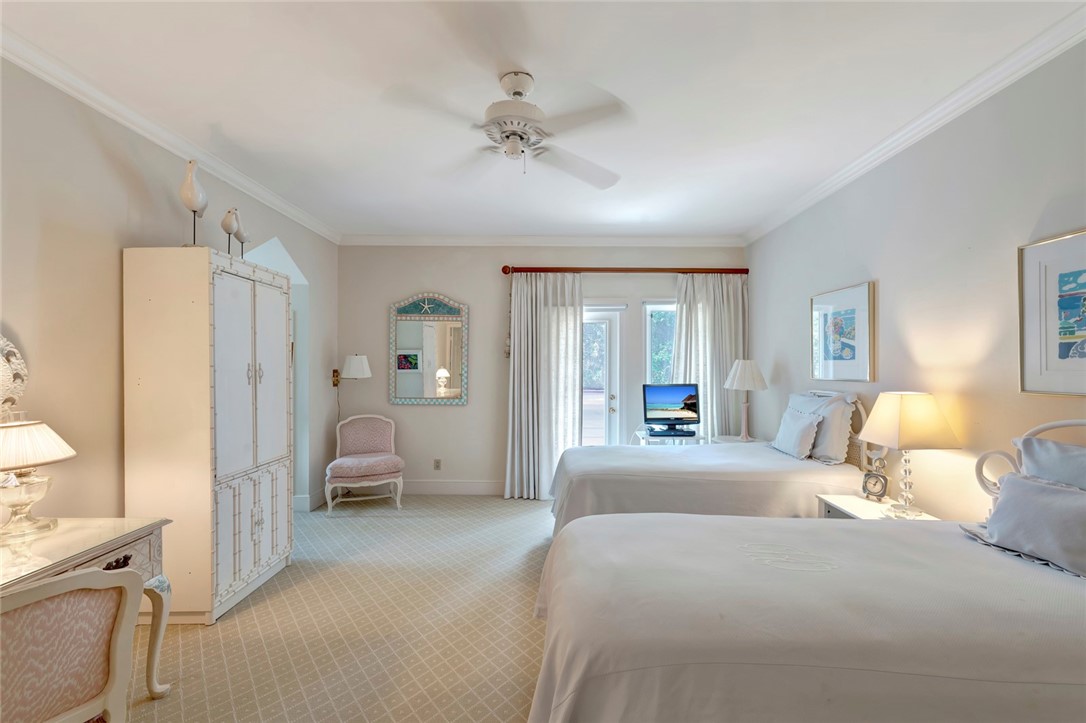 645 Riomar Drive Vero Beach, FL 32963 - Photo 25 of 36