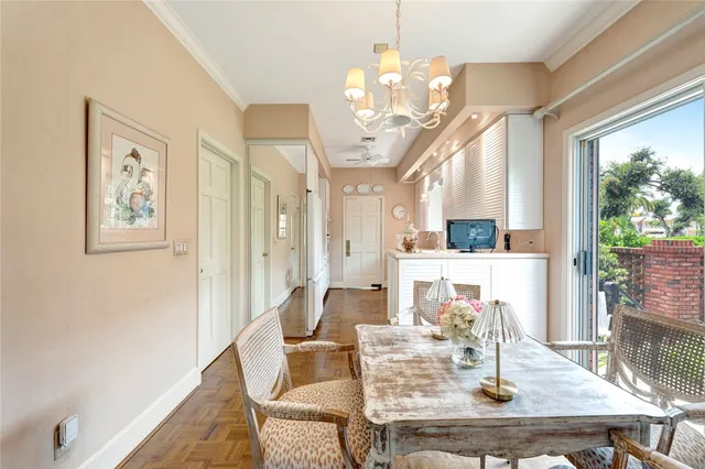 $3,494,000 | 645 Riomar Drive, Vero Beach, FL 32963