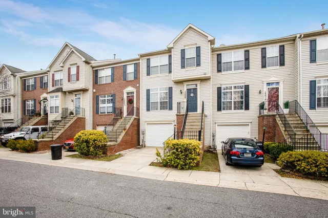 $2,950 | 13008 Shamrock Glen Drive, Unit 904, Germantown, MD 20874