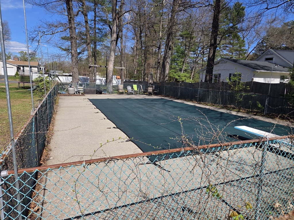 166 Pomeroy Meadow Road Southampton, MA 01073 - Photo 11 of 39