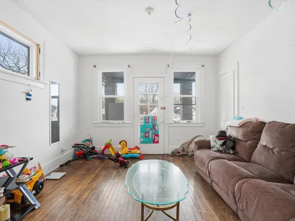 $374,900 | 1094 Waterman Street, Detroit, MI 48209