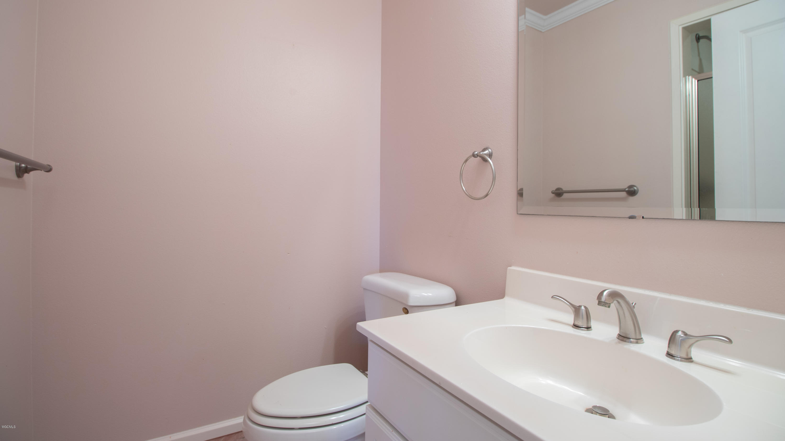 137 Ridgewood Drive Pass Christian, MS 39571 - Photo 13 of 34 Listing Photos-188