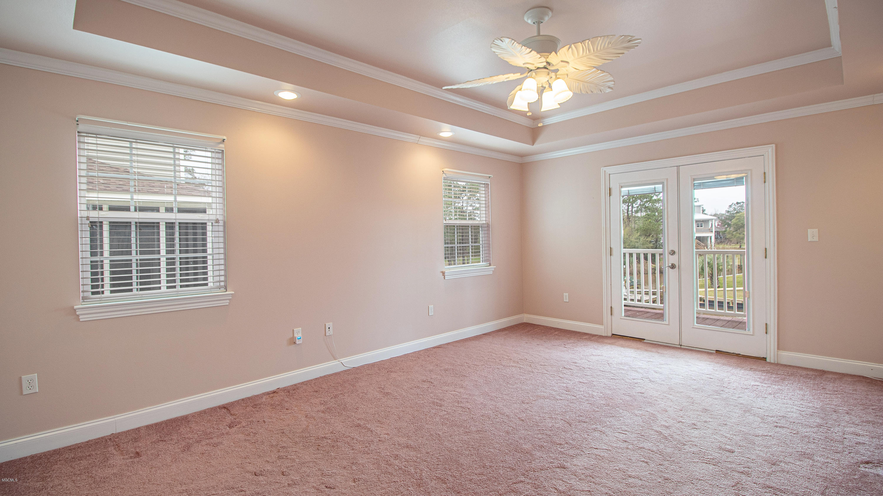 137 Ridgewood Drive Pass Christian, MS 39571 - Photo 14 of 34 Listing Photos-190