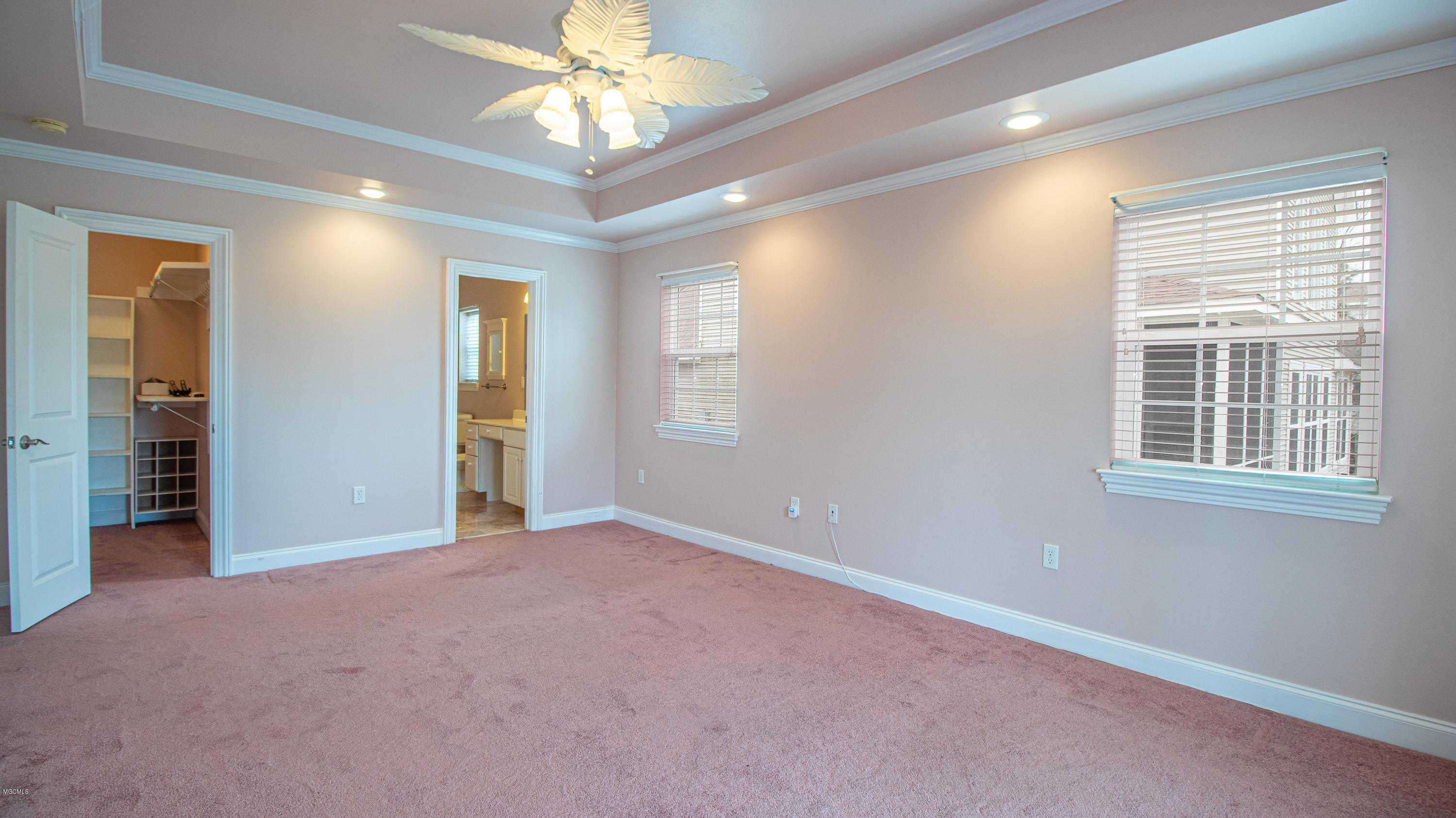 137 Ridgewood Drive Pass Christian, MS 39571 - Photo 15 of 34 Listing Photos-192