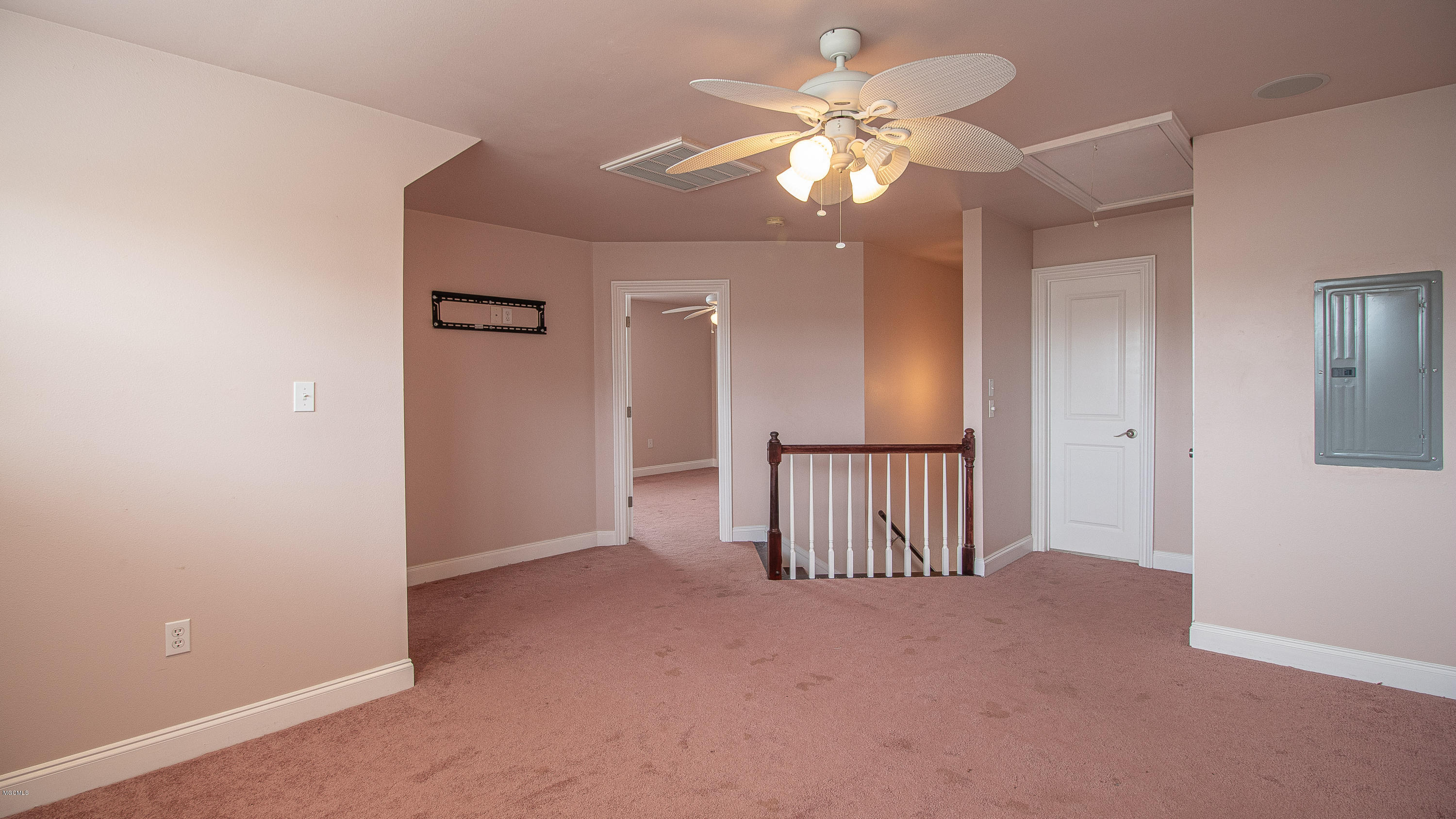 137 Ridgewood Drive Pass Christian, MS 39571 - Photo 19 of 34 Listing Photos-199