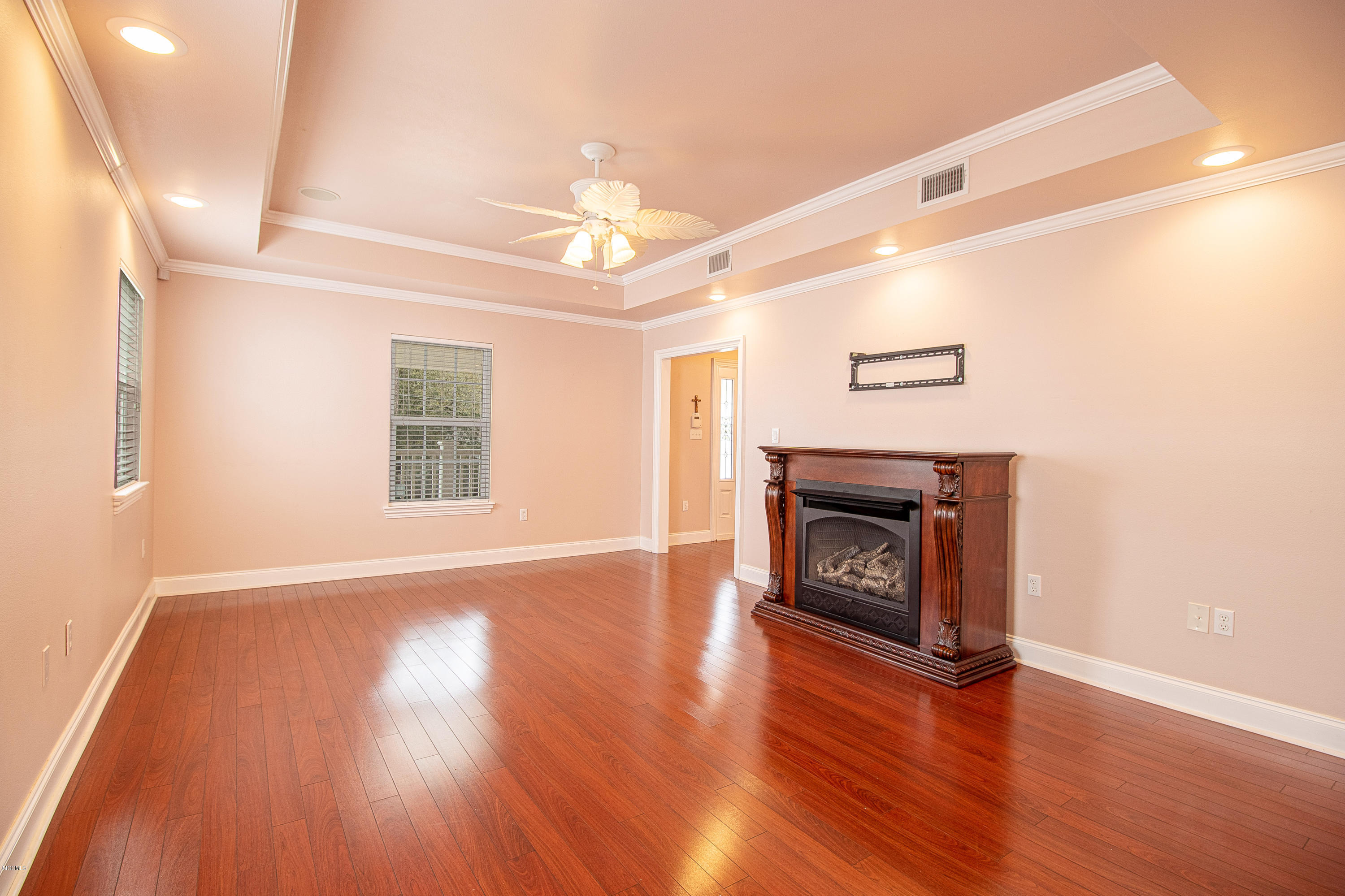 137 Ridgewood Drive Pass Christian, MS 39571 - Photo 5 of 34 Listing Photos-173
