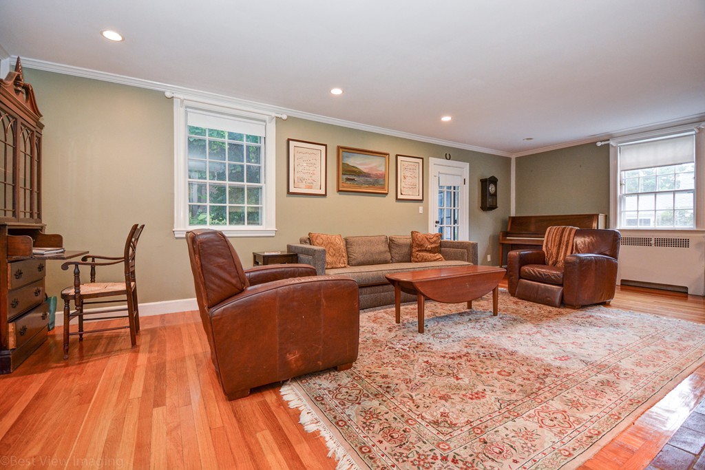 124 Radcliffe Road Belmont, MA 02478 - Photo 4 of 17