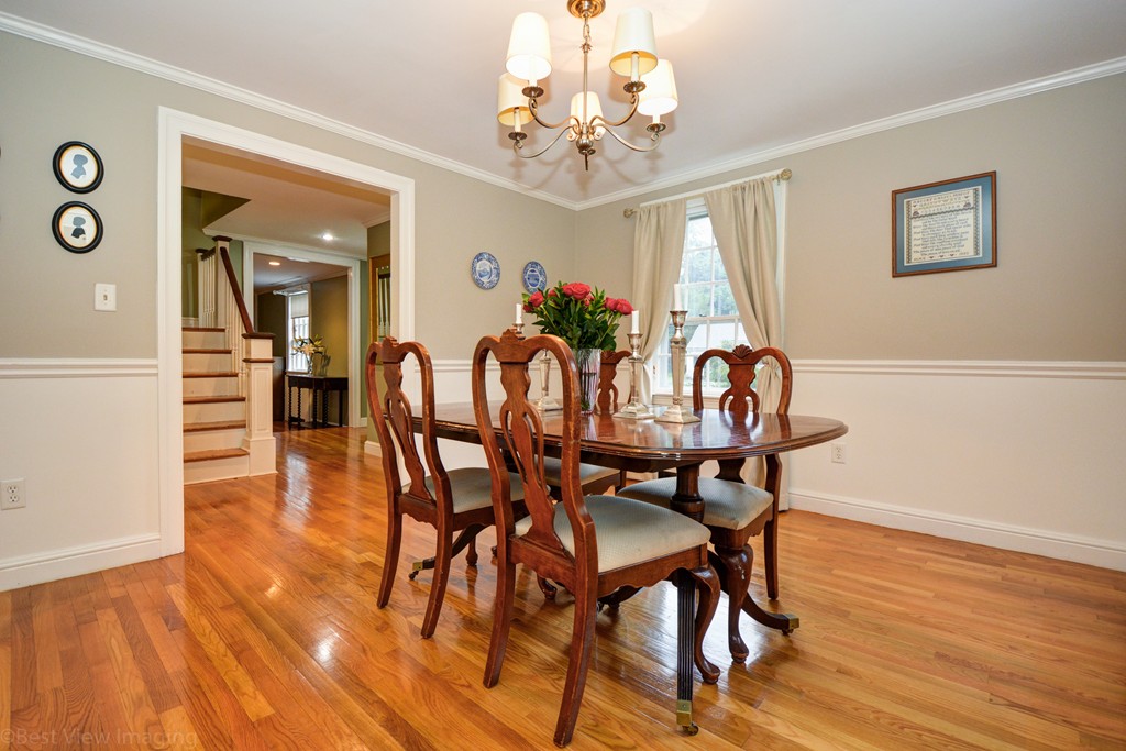 124 Radcliffe Road Belmont, MA 02478 - Photo 8 of 17