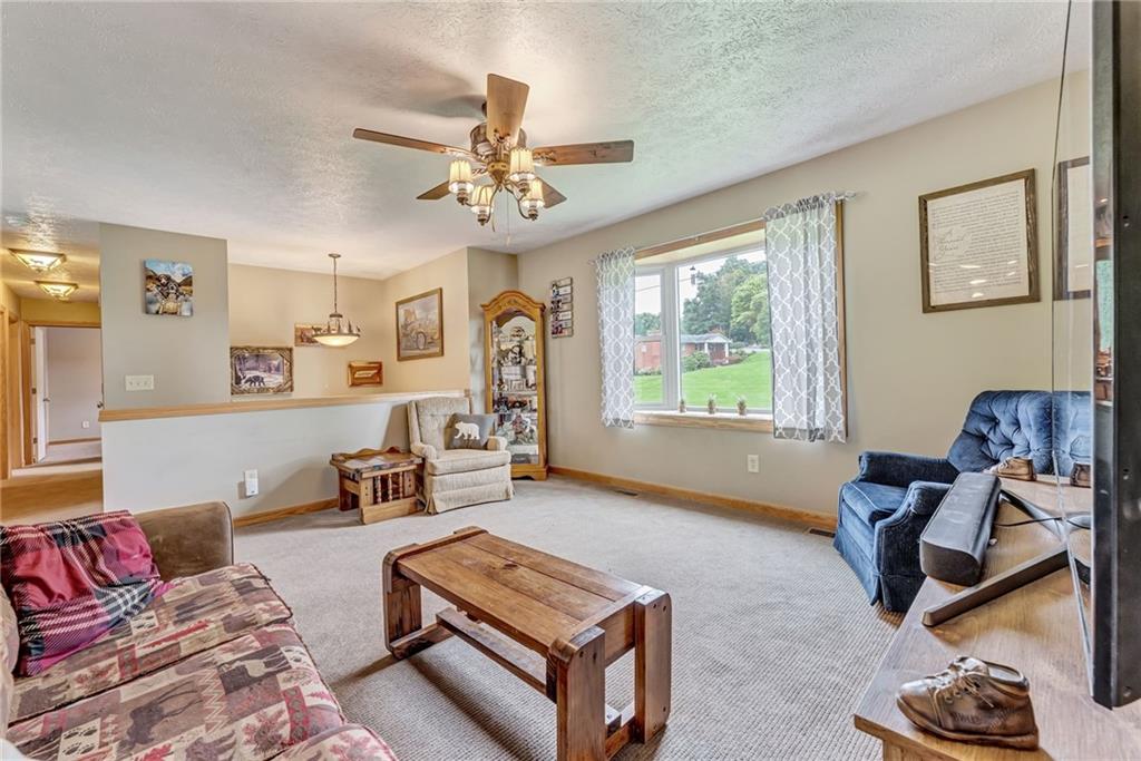 470 Cedar Grove Road Avella, PA 15312 - Photo 4 of 25 Gallery Image 4