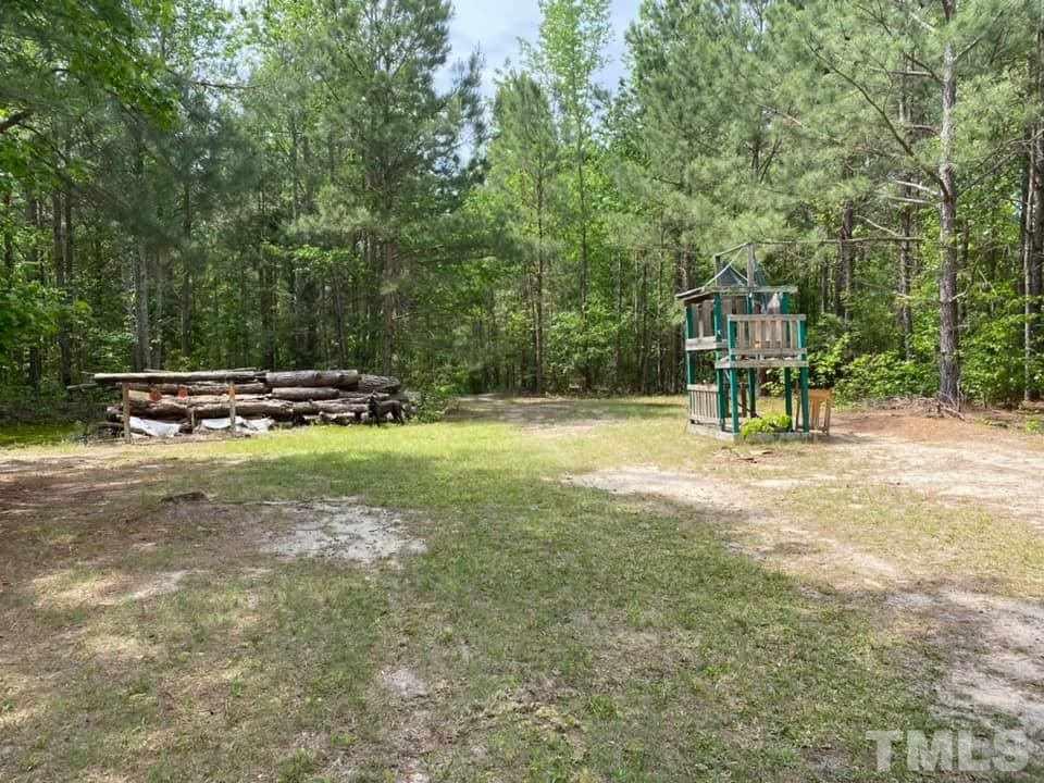 7005 Benson Hardee Road Benson, NC 27504 - Photo 8 of 8 Gallery Image 8