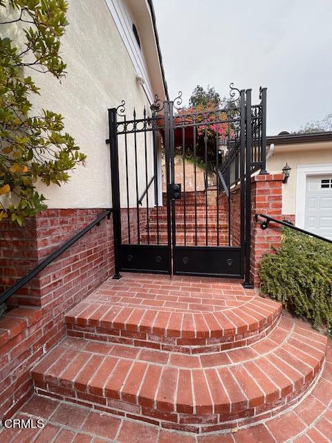 1655 Arboles Drive Glendale, CA 91207 - Photo 2 of 15 IMG_5980