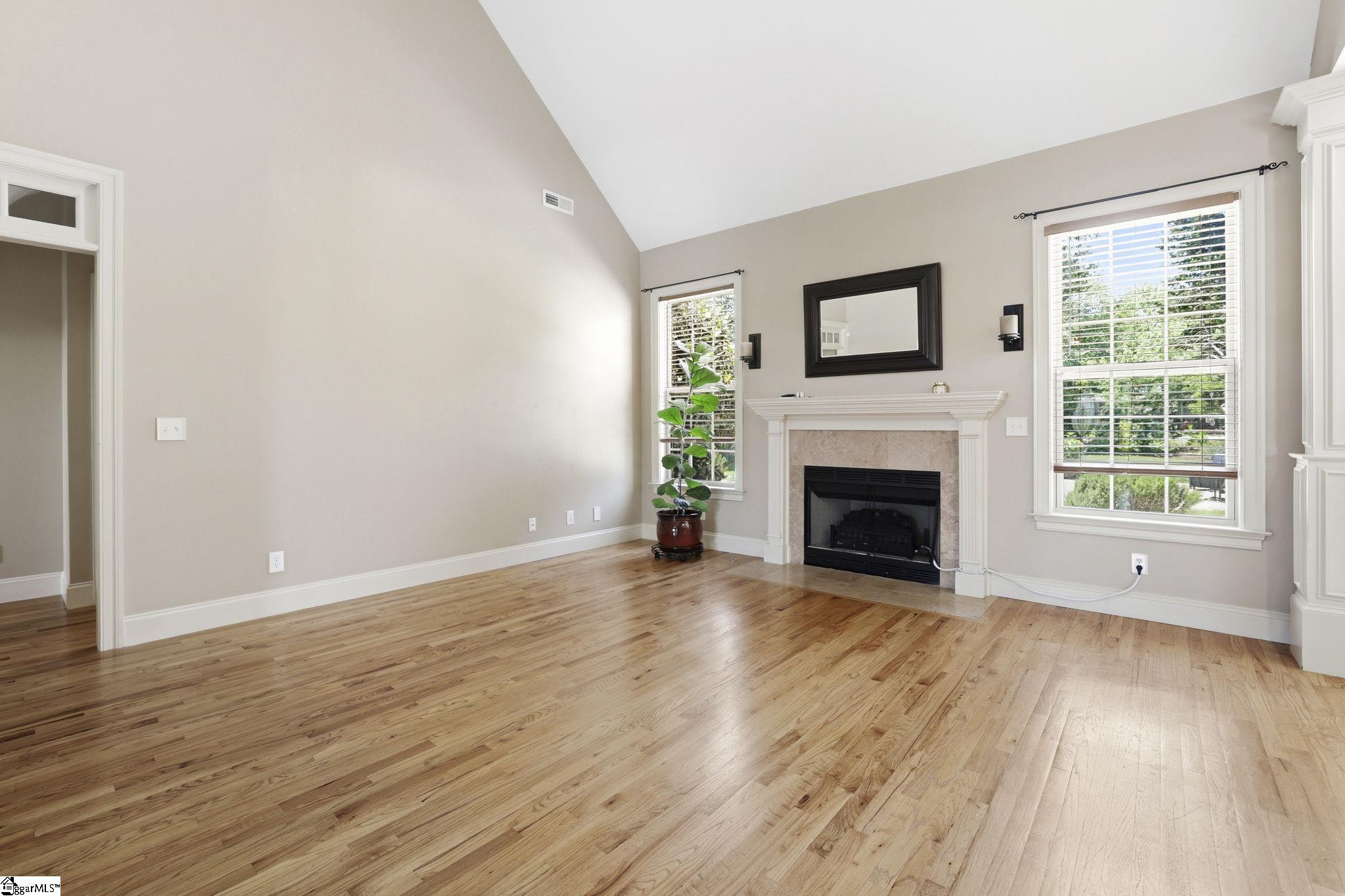 2 Wadsworth Court Greer, SC 29651 - Photo 4 of 46