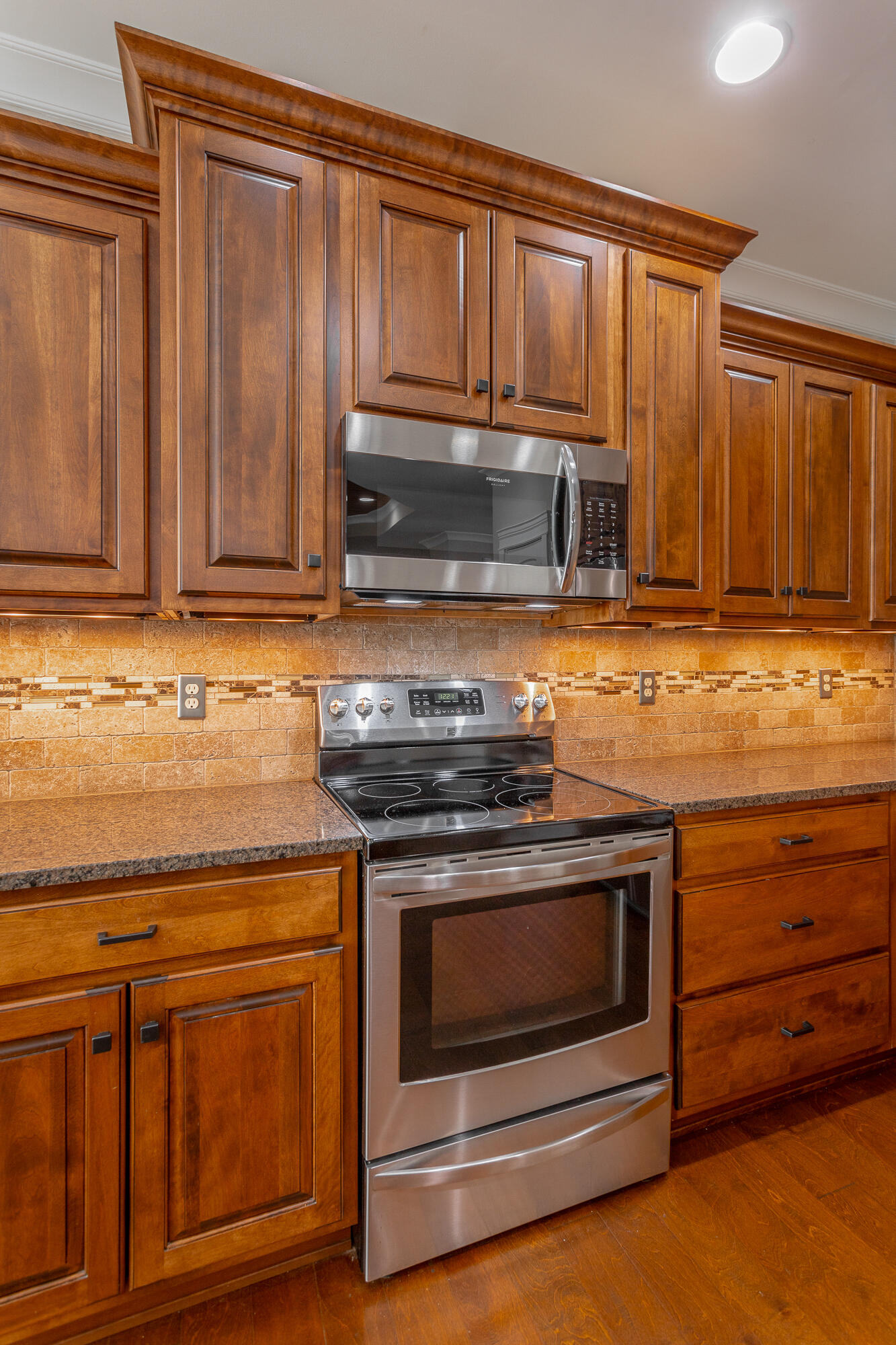 1069 Little Sorrel Road Hixson, TN 37343 - Photo 17 of 53 1069 Little Sorrel Road HD-12