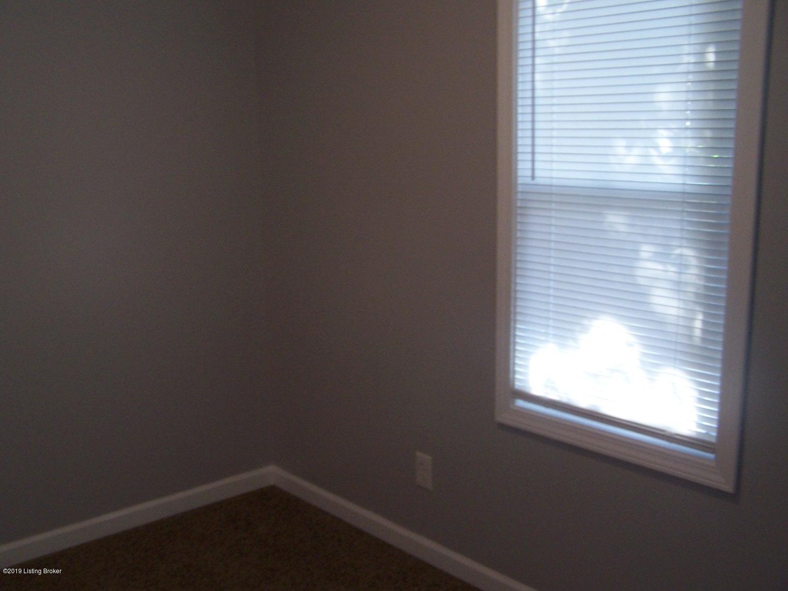 3014 Gudgel Road Louisville, KY 40211 - Photo 18 of 18 100_0949
