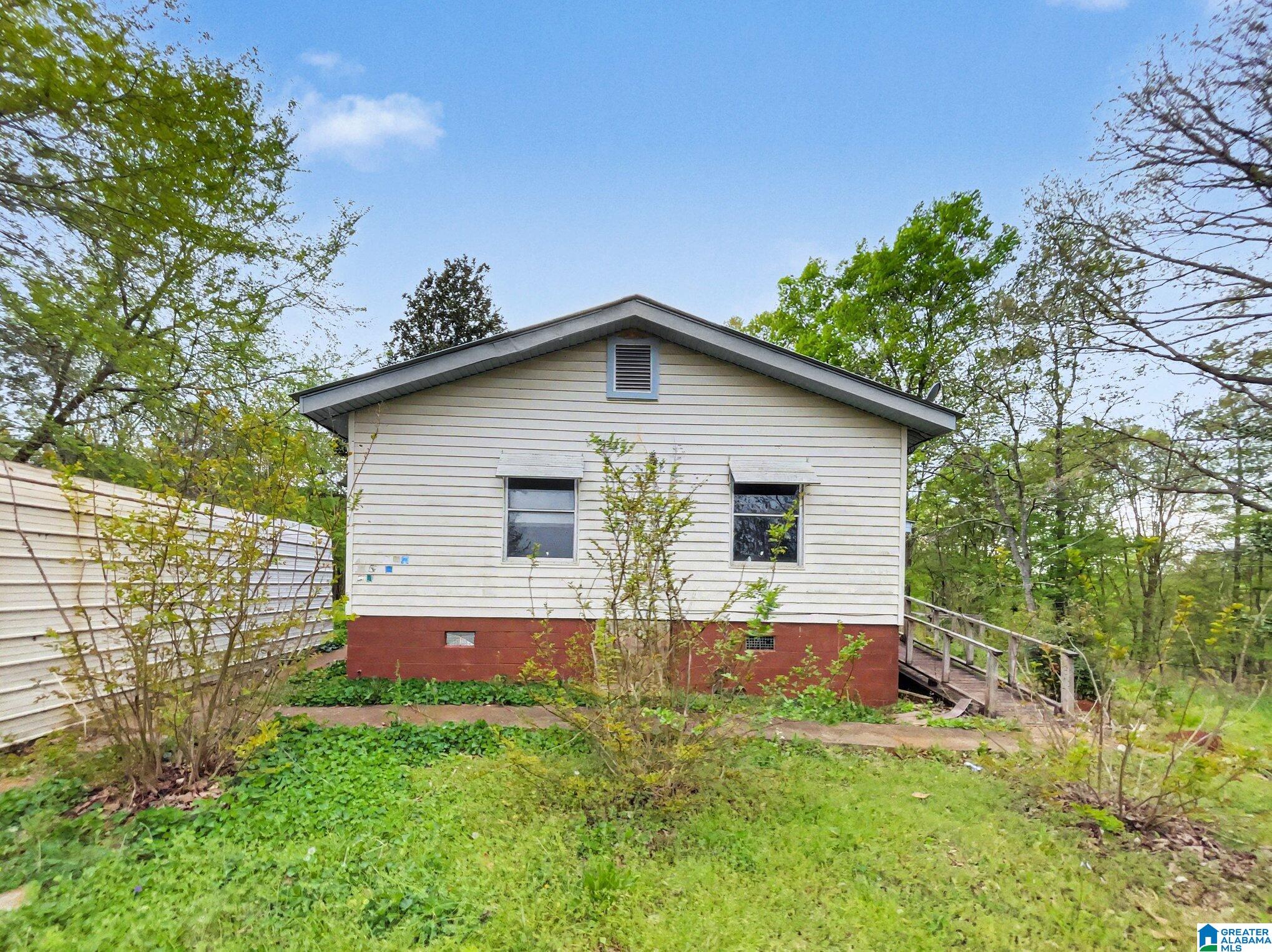 494 County Road 2 Delta, AL 36258 - Photo 3 of 24
