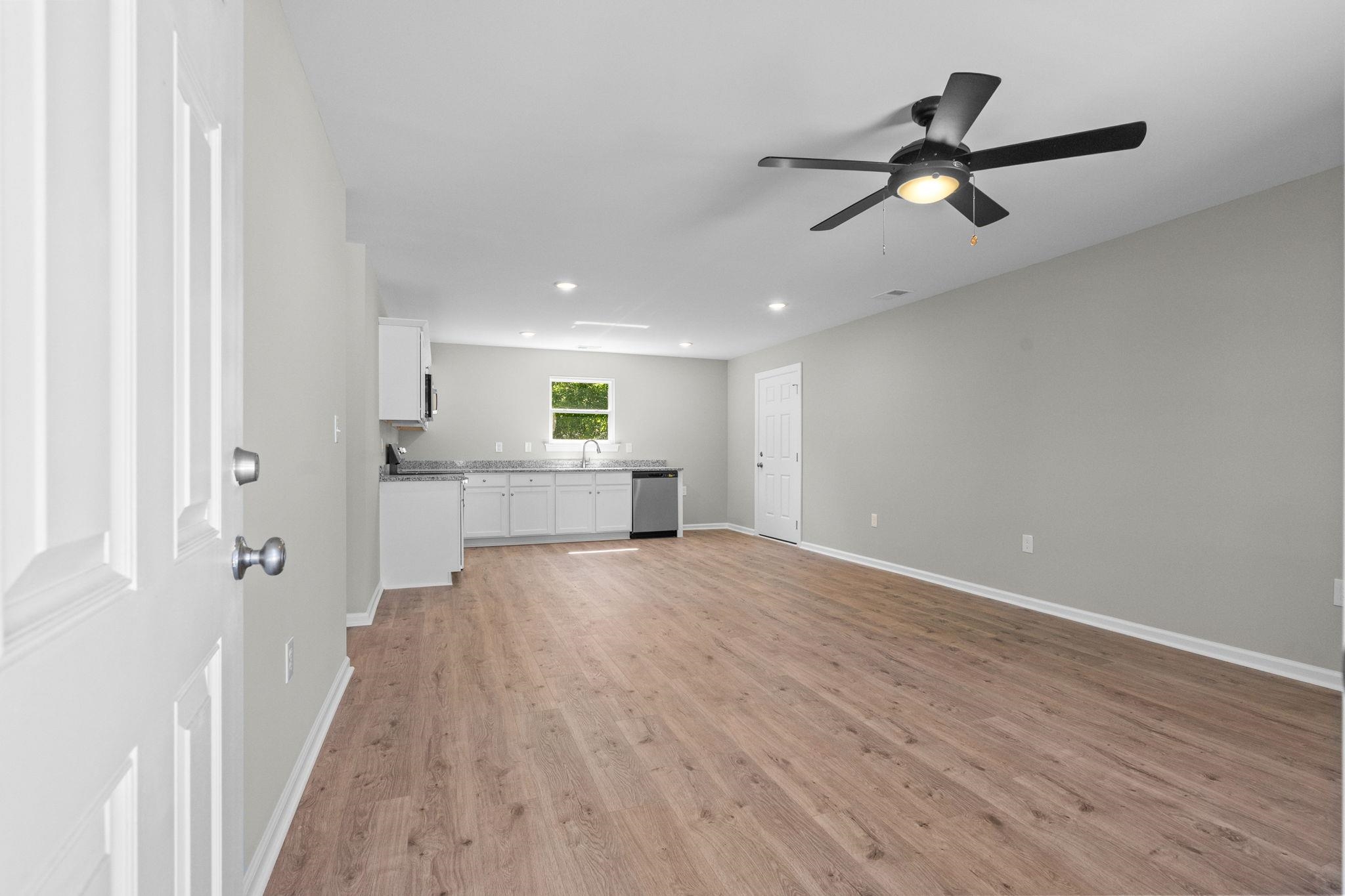 210 County Rd S-22-577 Georgetown, SC 29440 - Photo 4 of 45