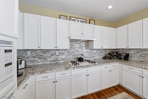 $749,900 | 318 Lindbrook Street, Henderson, NV 89074