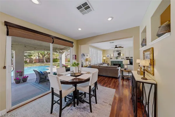 $749,900 | 318 Lindbrook Street, Henderson, NV 89074