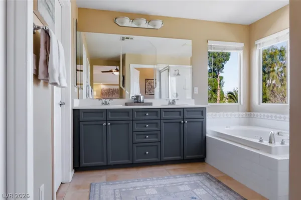 $749,900 | 318 Lindbrook Street, Henderson, NV 89074