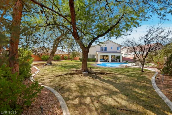 $749,900 | 318 Lindbrook Street, Henderson, NV 89074