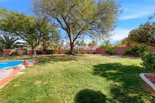 $749,900 | 318 Lindbrook Street, Henderson, NV 89074
