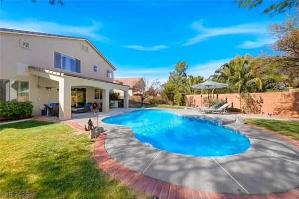 $749,900 | 318 Lindbrook Street, Henderson, NV 89074