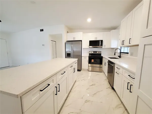 $1,900 | 2511 Drake Drive, Orlando, FL 32810