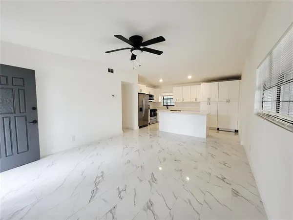 $1,900 | 2511 Drake Drive, Orlando, FL 32810