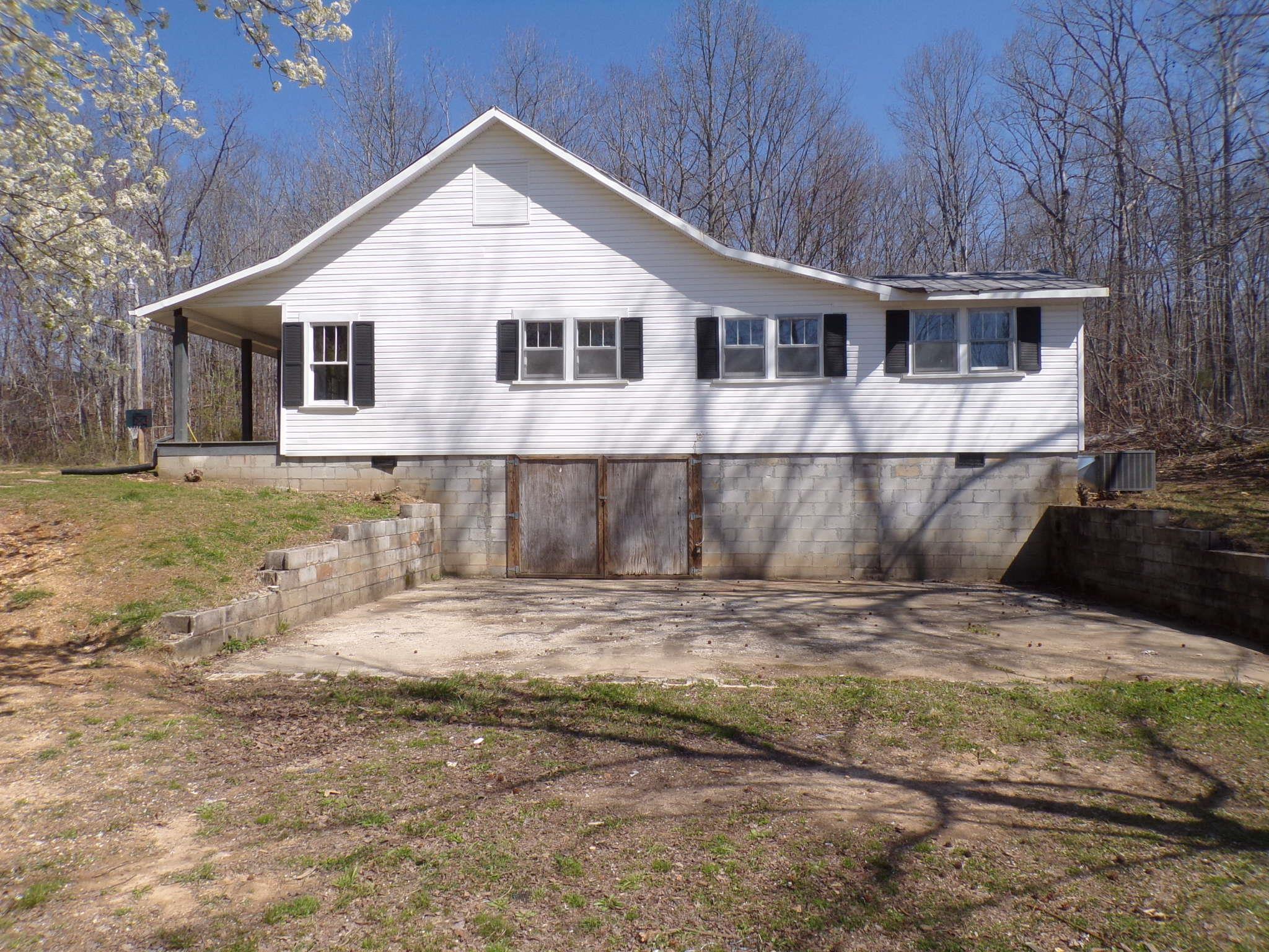 8827 Middle Butler Road Iron City, TN 38463 - Photo 3 of 15 Gallery Image 3