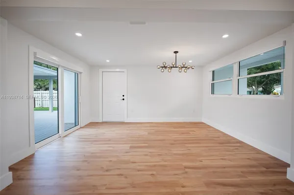 $3,300 | 124 Esther Drive, Cocoa Beach, FL 32931