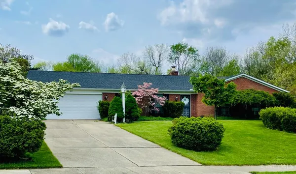 $371,000 | 812 White Oak Drive, Oxford, OH 45056