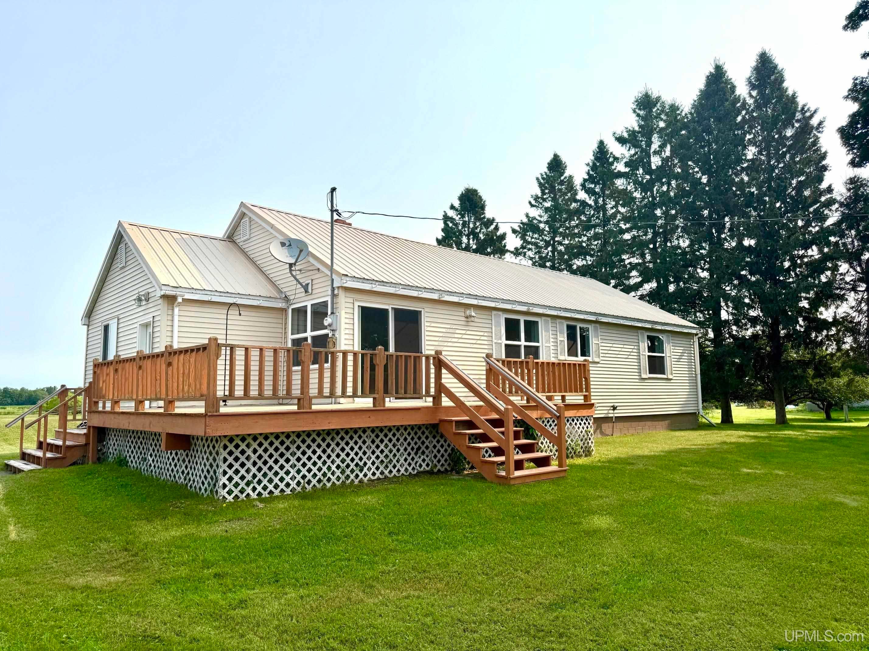 13979 Arnheim Road Baraga, MI 49908 - Photo 1 of 41 Gallery Image 1