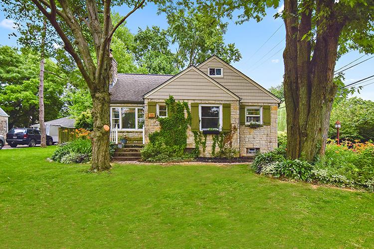 110 James Road Columbus, OH 43230 - Photo 2 of 35