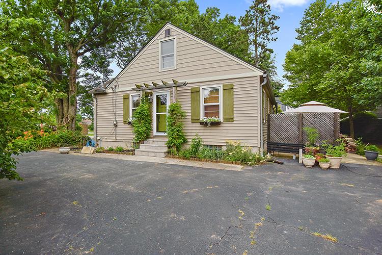 110 James Road Columbus, OH 43230 - Photo 29 of 35