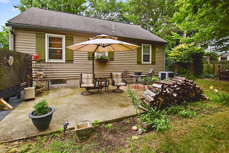 110 James Road Columbus, OH 43230 - Photo 32 of 35