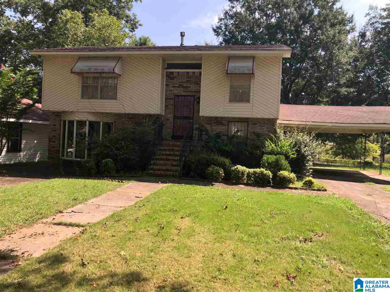 917 26th Street Southwest Birmingham, AL 35211 - Photo 1 of 20